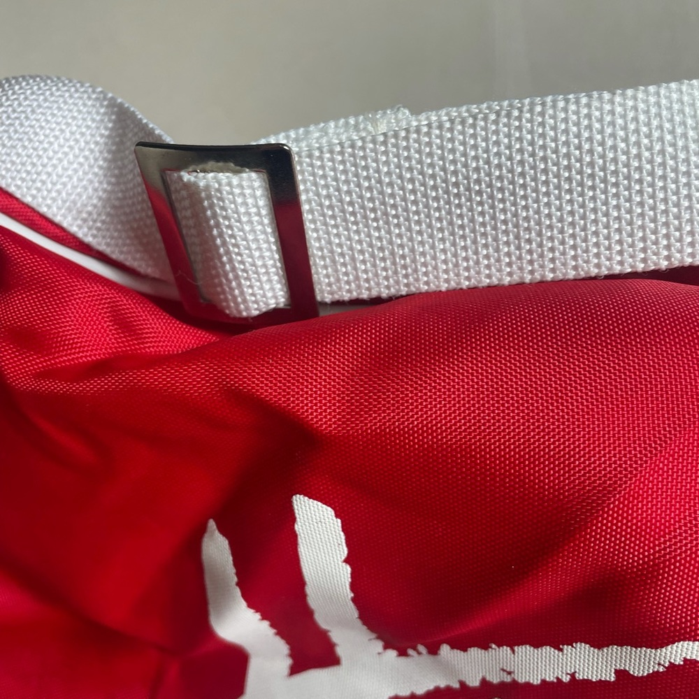 Red and White Hawaii Small Gym Duffle Bag Adjustable Strap - Picture 6 of 11